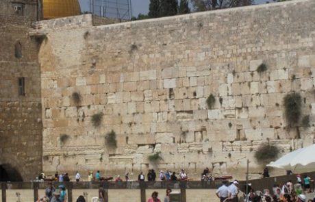 הקסם מאחורי סיורי הסליחות בירושלים
